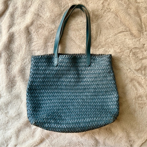 NWT Madewell The Medium Transport Tote Woven Leather Edition Ocean Blue